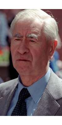 Bill Pertwee, British radio and television actor (Dad's Army, dies at age 86